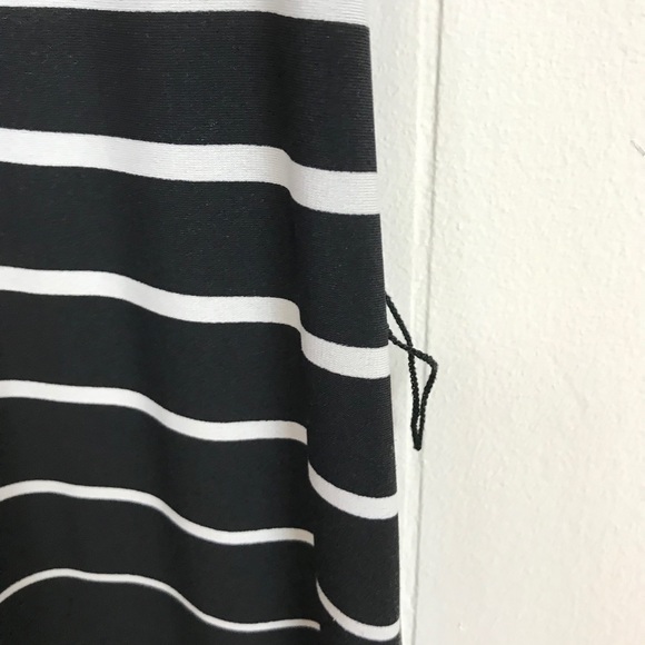 roz & Ali 10 Petite Sleeveless Striped Maxi Dress - Picture 4 of 10